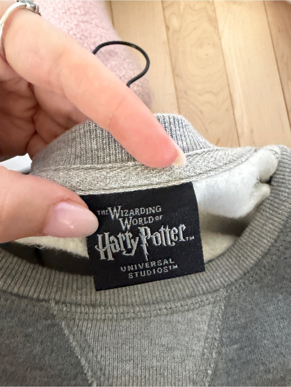 Universal Studios Harry Potter Slytherin Crewneck | L - Picture 5 of 5